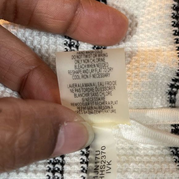 Bathrobe Sz L Waffle White & Black Stripes tie - Picture 10 of 12